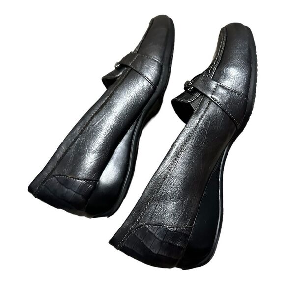 Life stride silvery grey faux crocodile loafers size 7 - Picture 8 of 10